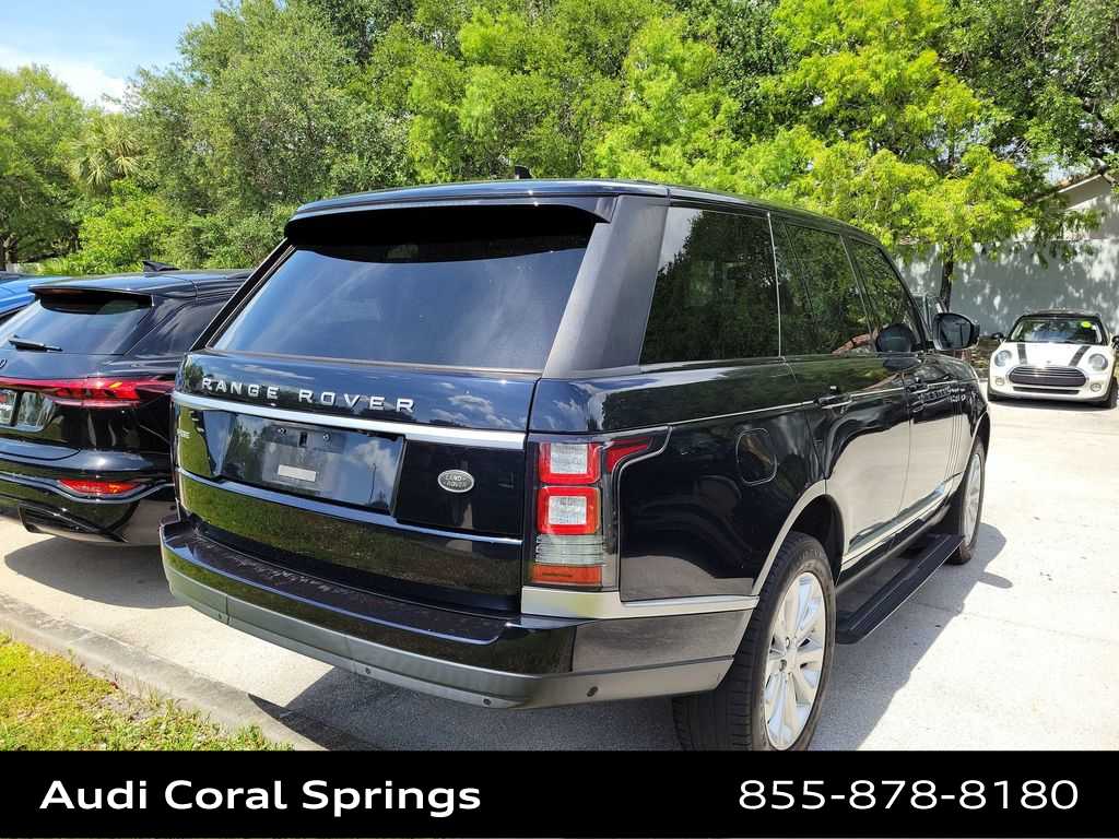 Thumbnail: 2016 Land Rover Range Rover - 20