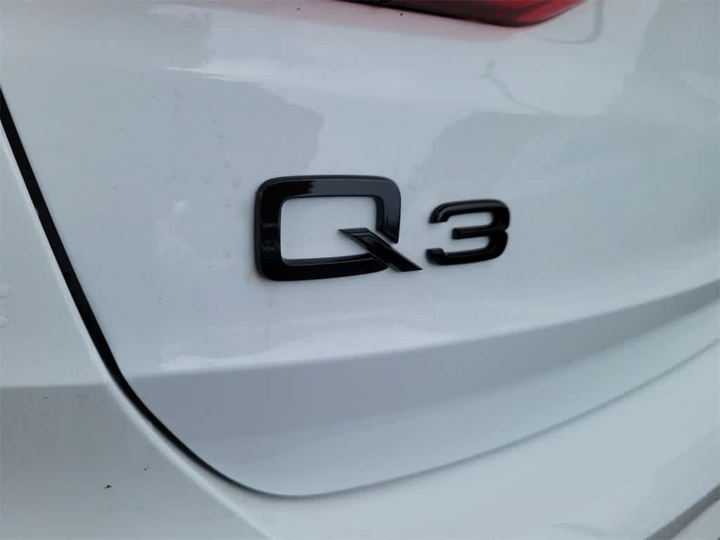 Thumbnail: 2025 Audi Q3 - 7