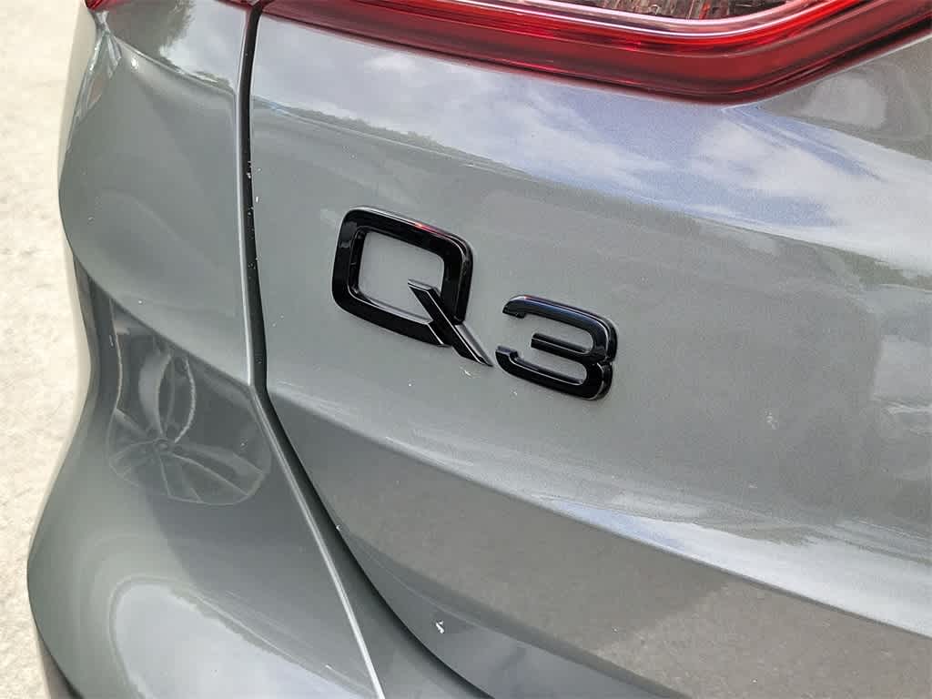 Thumbnail: 2025 Audi Q3 - 7