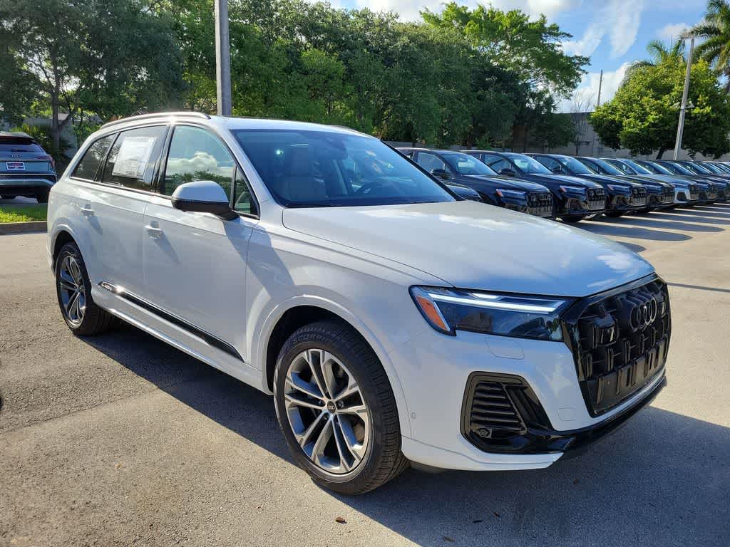 Thumbnail: 2026 Audi Q7 - 14