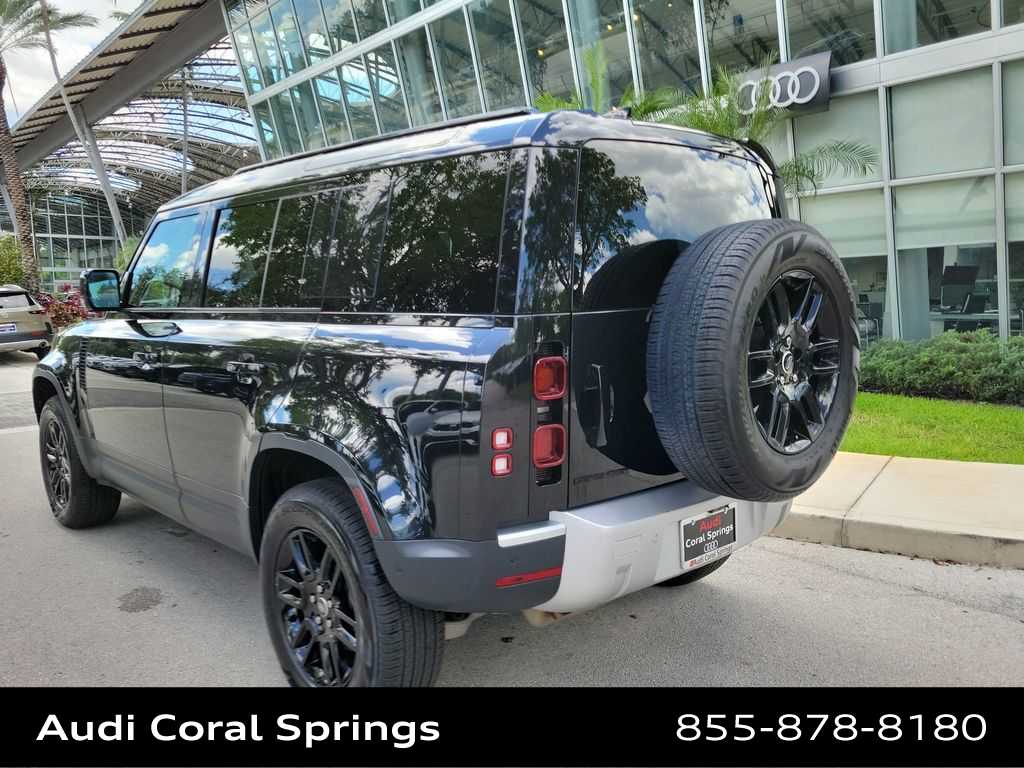 Thumbnail: 2025 Land Rover Defender - 6