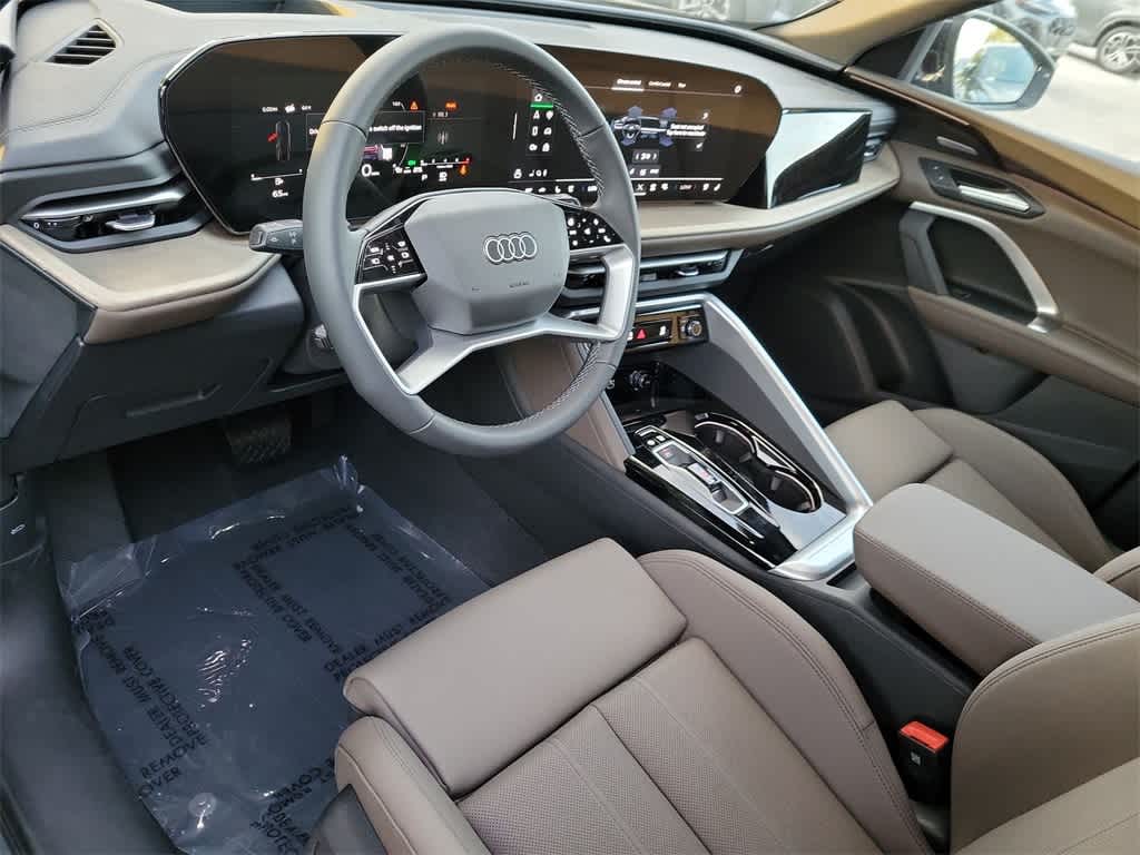 Thumbnail: 2025 Audi Q5 - 2