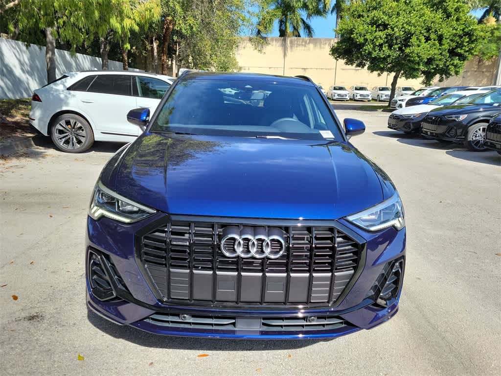 Thumbnail: 2025 Audi Q3 - 14