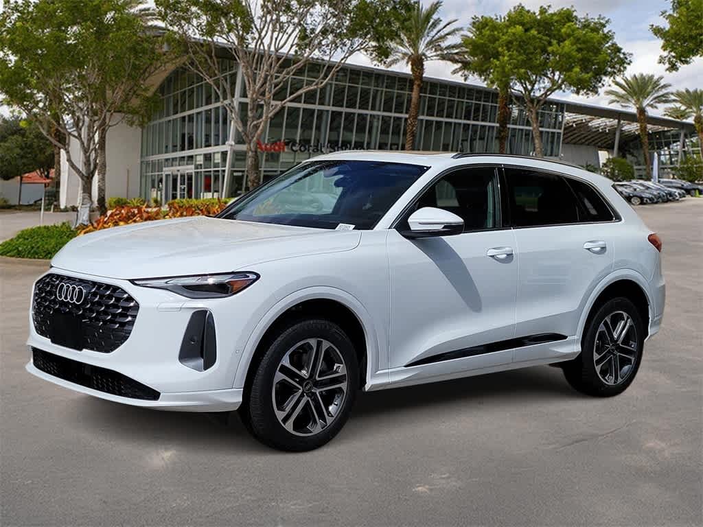 Thumbnail: 2025 Audi Q5 - 1