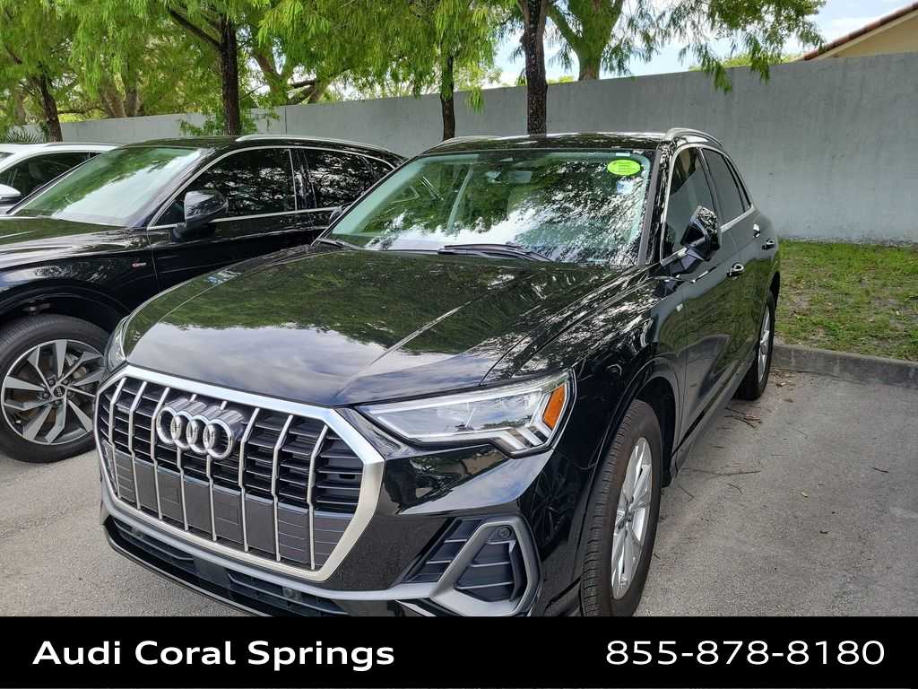 Thumbnail: 2025 Audi Q3 - 4