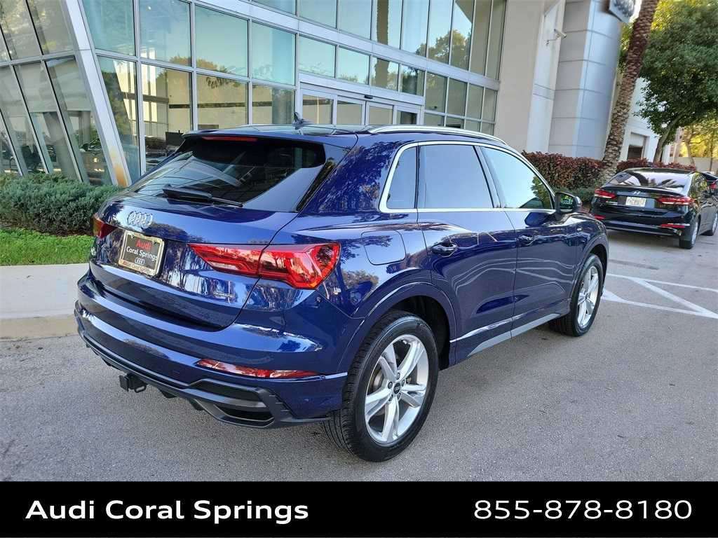 Thumbnail: 2022 Audi Q3 - 8