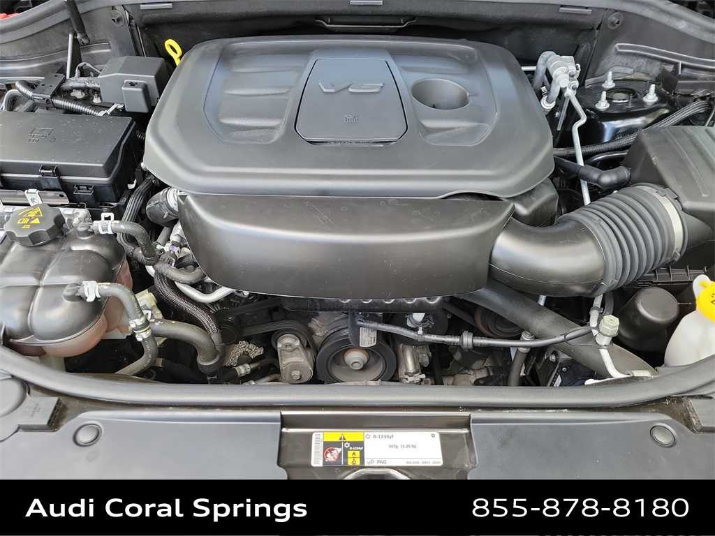 Thumbnail: 2019 Jeep Grand Cherokee - 17