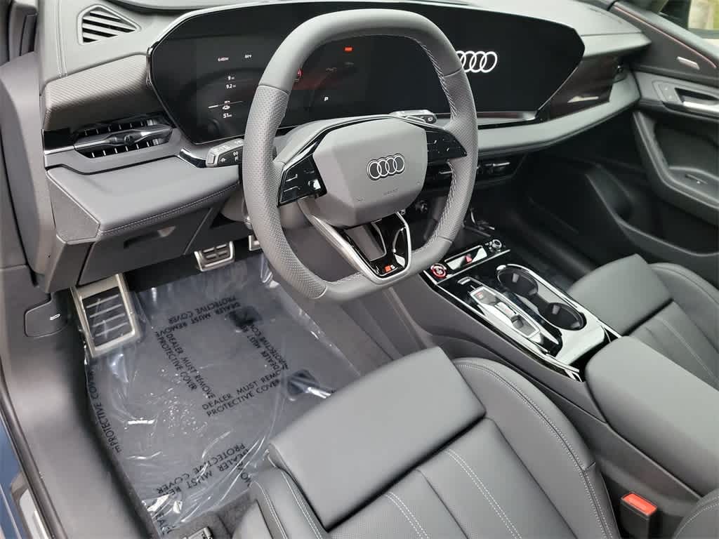 Thumbnail: 2025 Audi SQ6 e-tron - 10