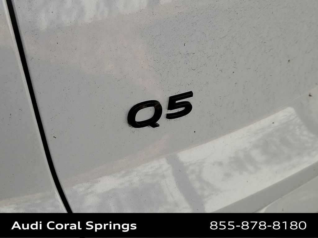 Thumbnail: 2025 Audi Q5 - 19