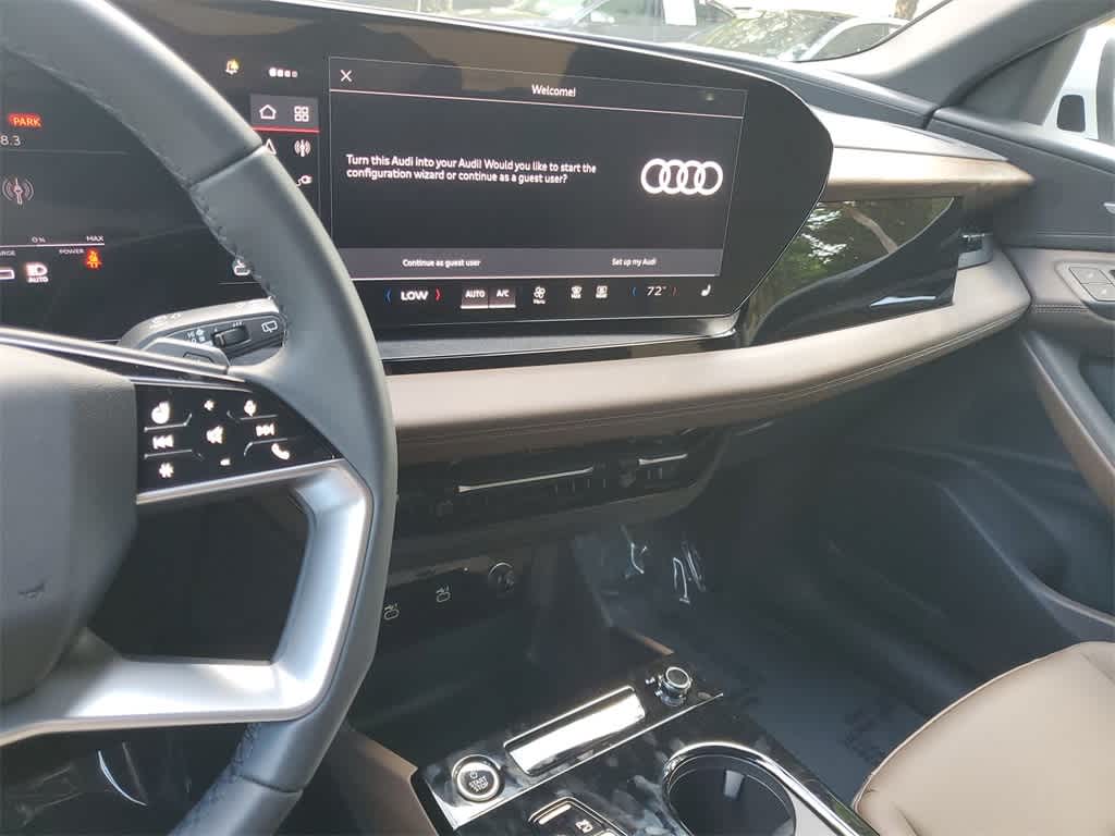 Thumbnail: 2025 Audi Q6 e-tron - 24