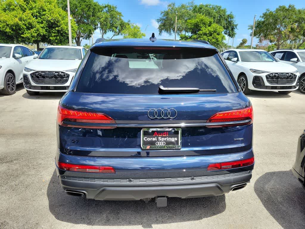 Thumbnail: 2026 Audi Q7 - 13
