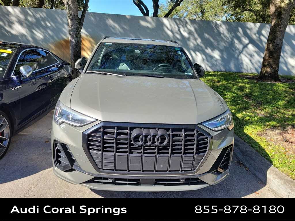 Thumbnail: 2023 Audi Q3 - 8