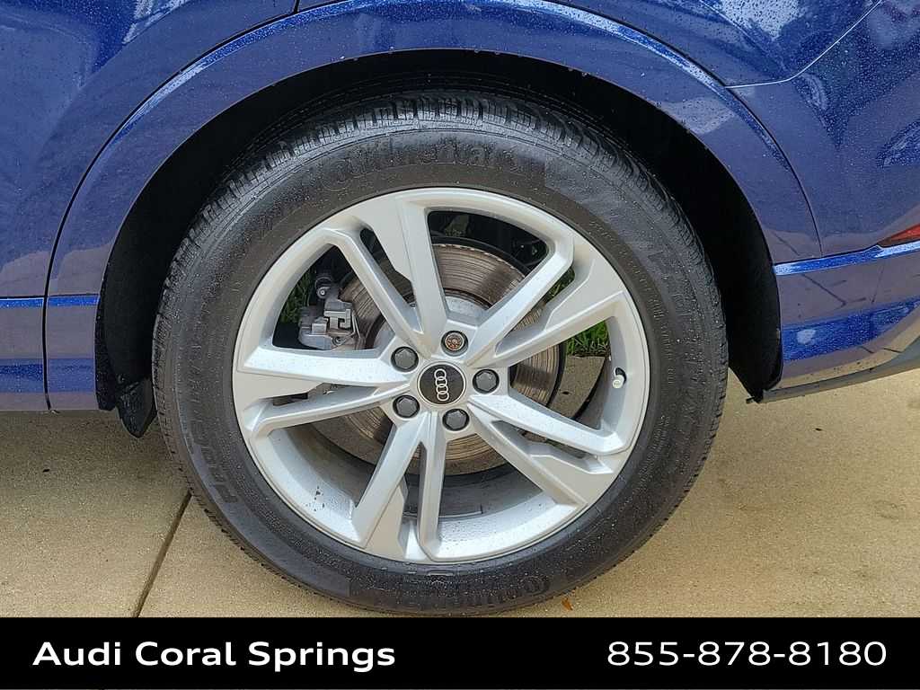 Thumbnail: 2022 Audi Q3 - 16