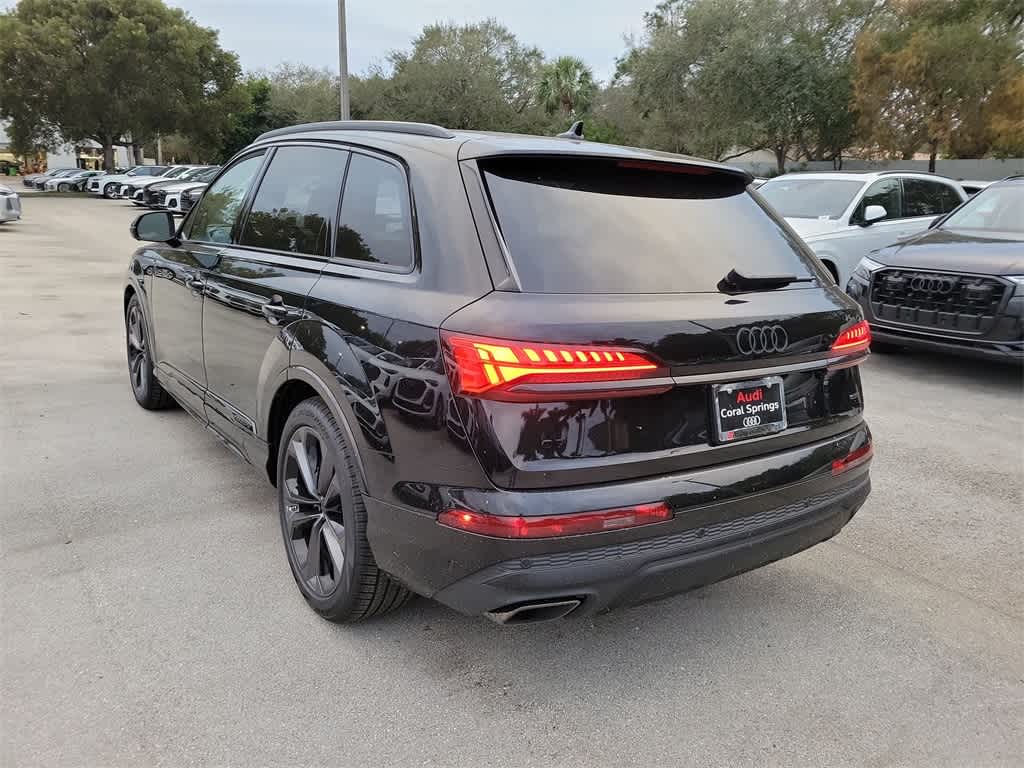 Thumbnail: 2026 Audi Q7 - 6