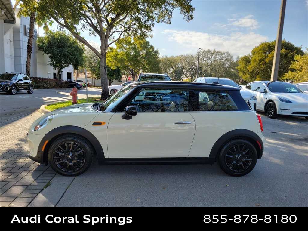 Thumbnail: 2018 MINI Cooper Hardtop - 11