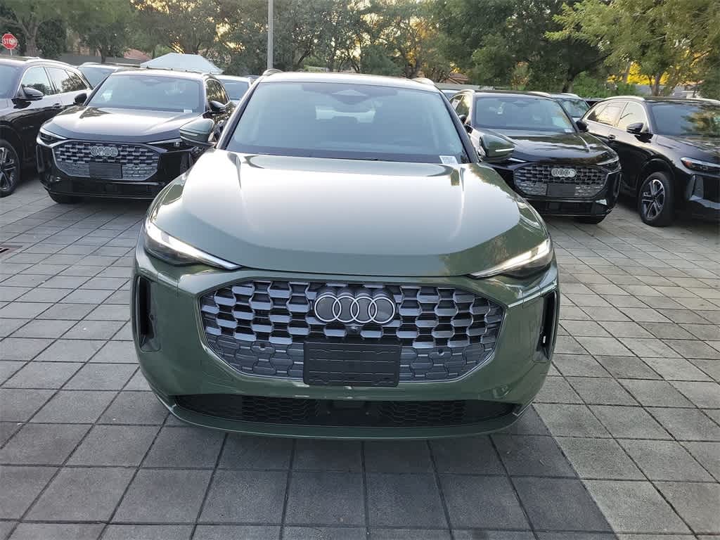 Thumbnail: 2025 Audi Q5 - 3