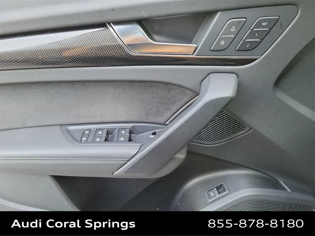 Thumbnail: 2023 Audi SQ5 - 19