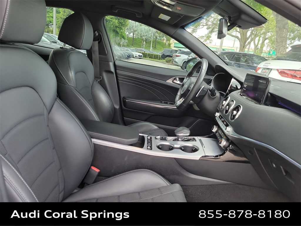 Thumbnail: 2023 Kia Stinger - 14