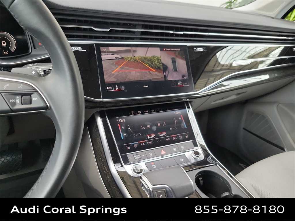 Thumbnail: 2022 Audi Q7 - 24