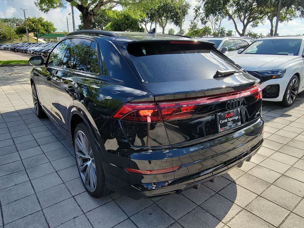 Thumbnail: 2026 Audi Q8 - 12