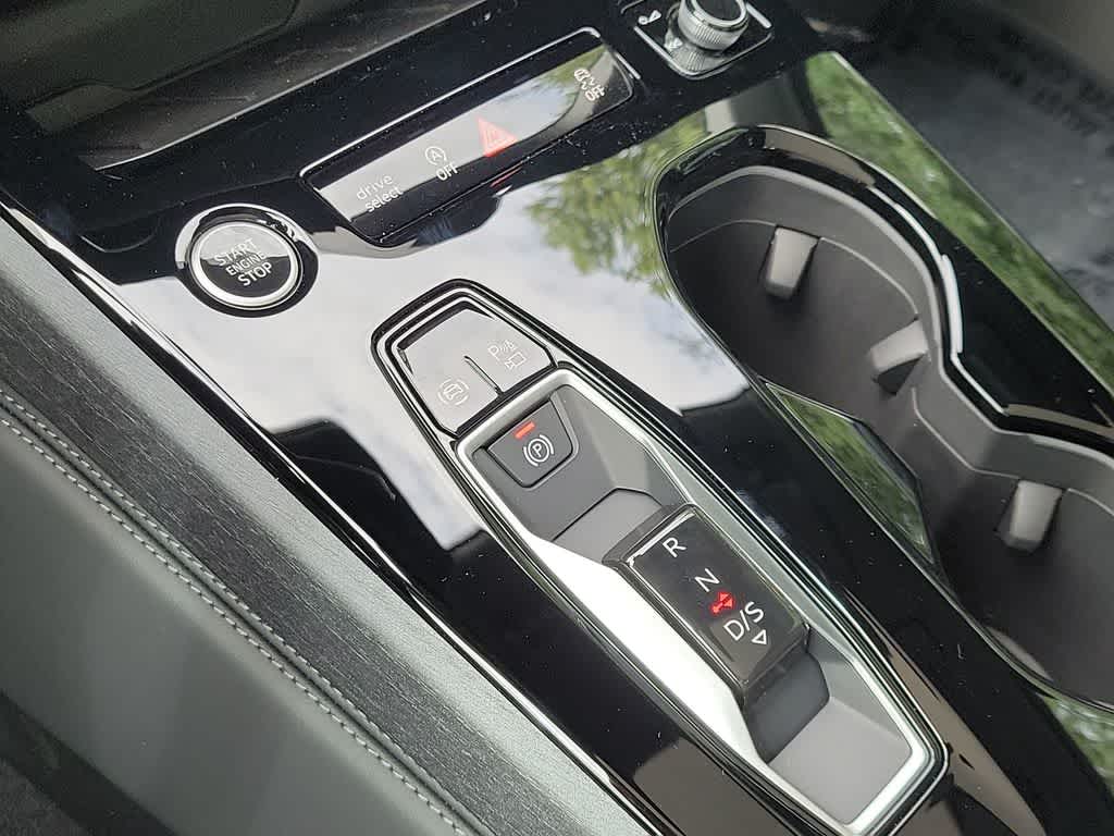Thumbnail: 2026 Audi A5 - 25