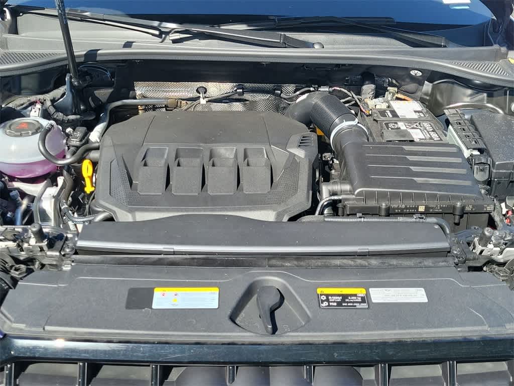 Thumbnail: 2025 Audi Q3 - 9