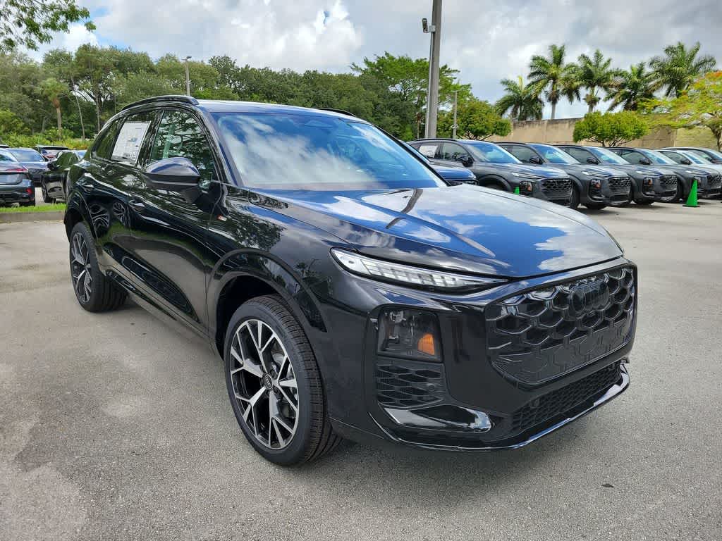 Thumbnail: 2026 Audi Q3 - 2