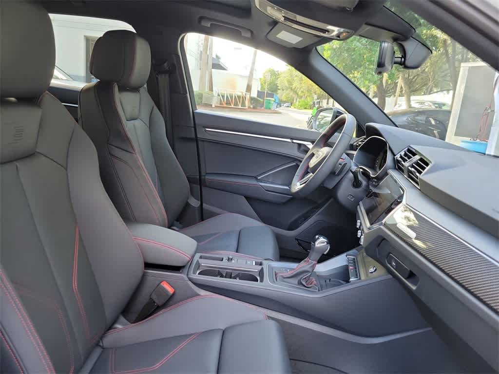 Thumbnail: 2025 Audi Q3 - 14