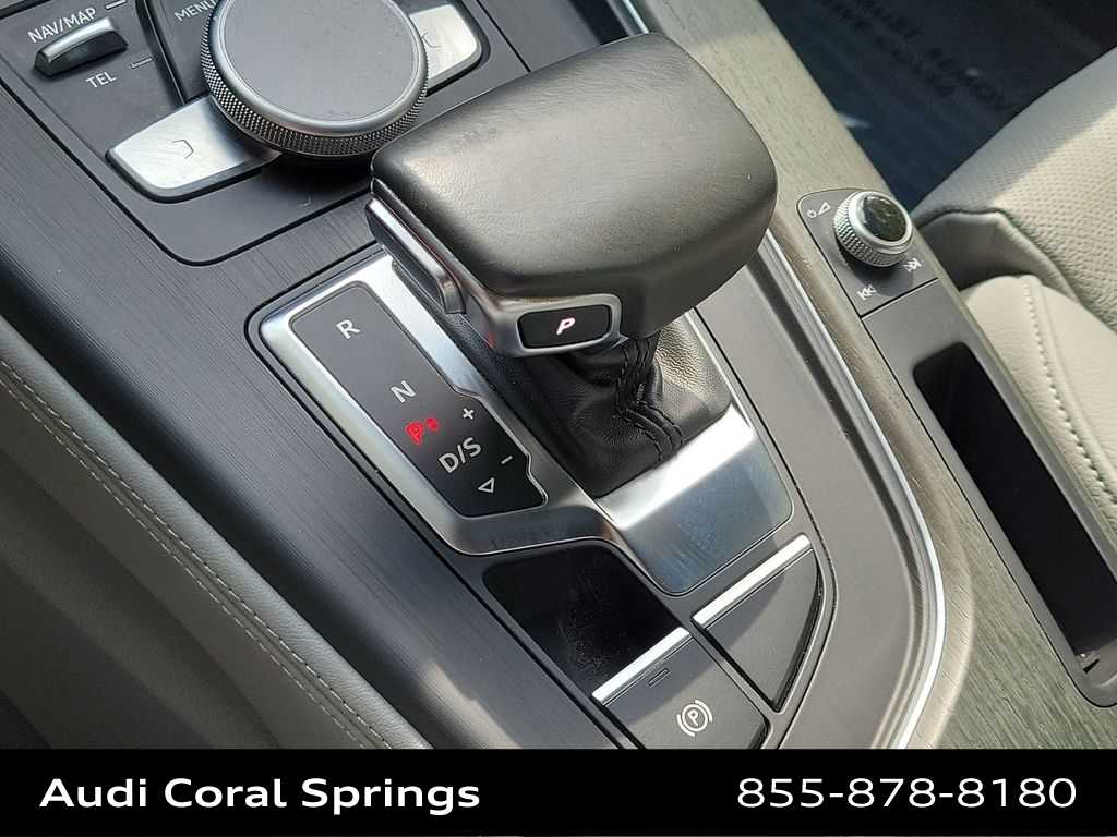 Thumbnail: 2019 Audi A4 - 25