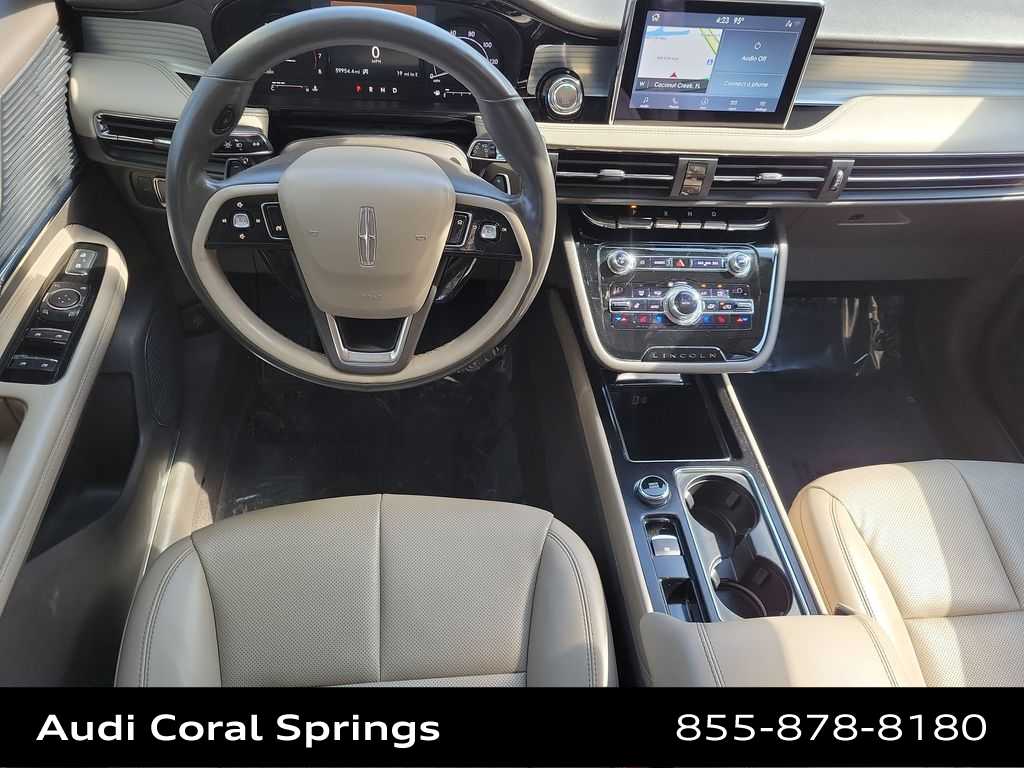 Thumbnail: 2020 Lincoln Corsair - 18