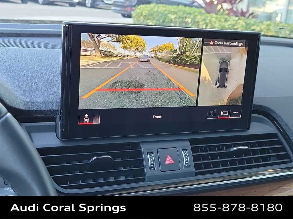 Thumbnail: 2023 Audi Q5 - 24