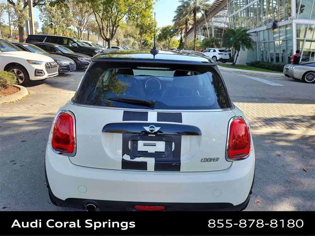 Thumbnail: 2018 MINI Cooper Hardtop - 13