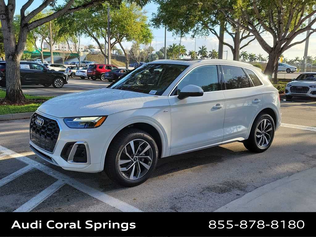 Thumbnail: 2023 Audi Q5 - 4