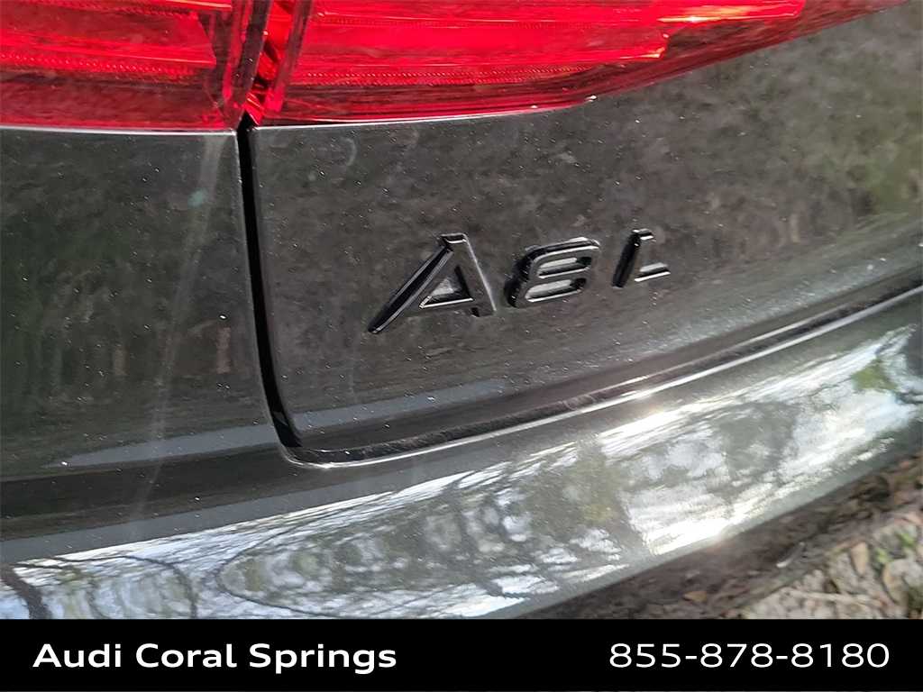 Thumbnail: 2022 Audi A8 - 20