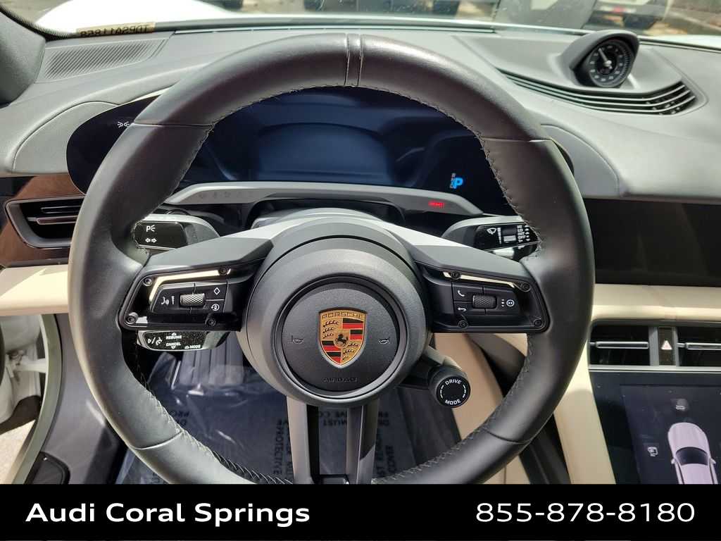 Thumbnail: 2023 Porsche Taycan - 23