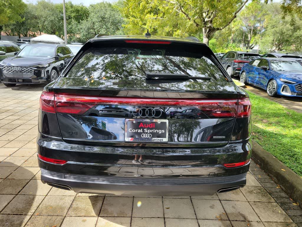 Thumbnail: 2026 Audi Q8 - 5