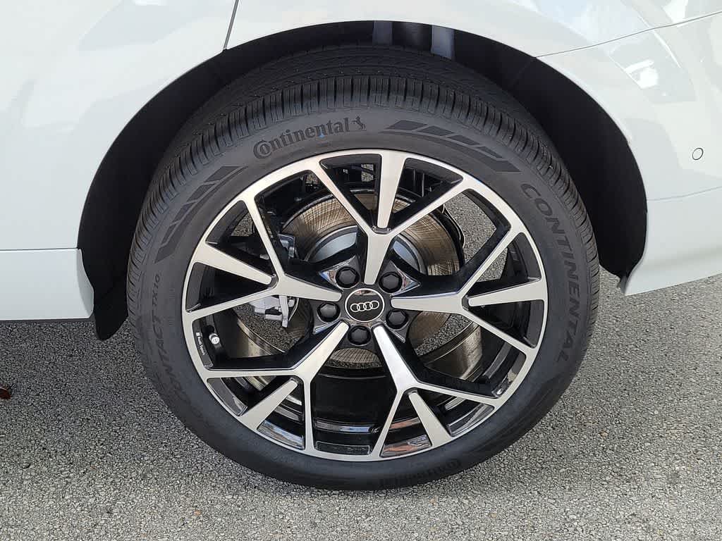 Thumbnail: 2026 Audi Q3 - 16