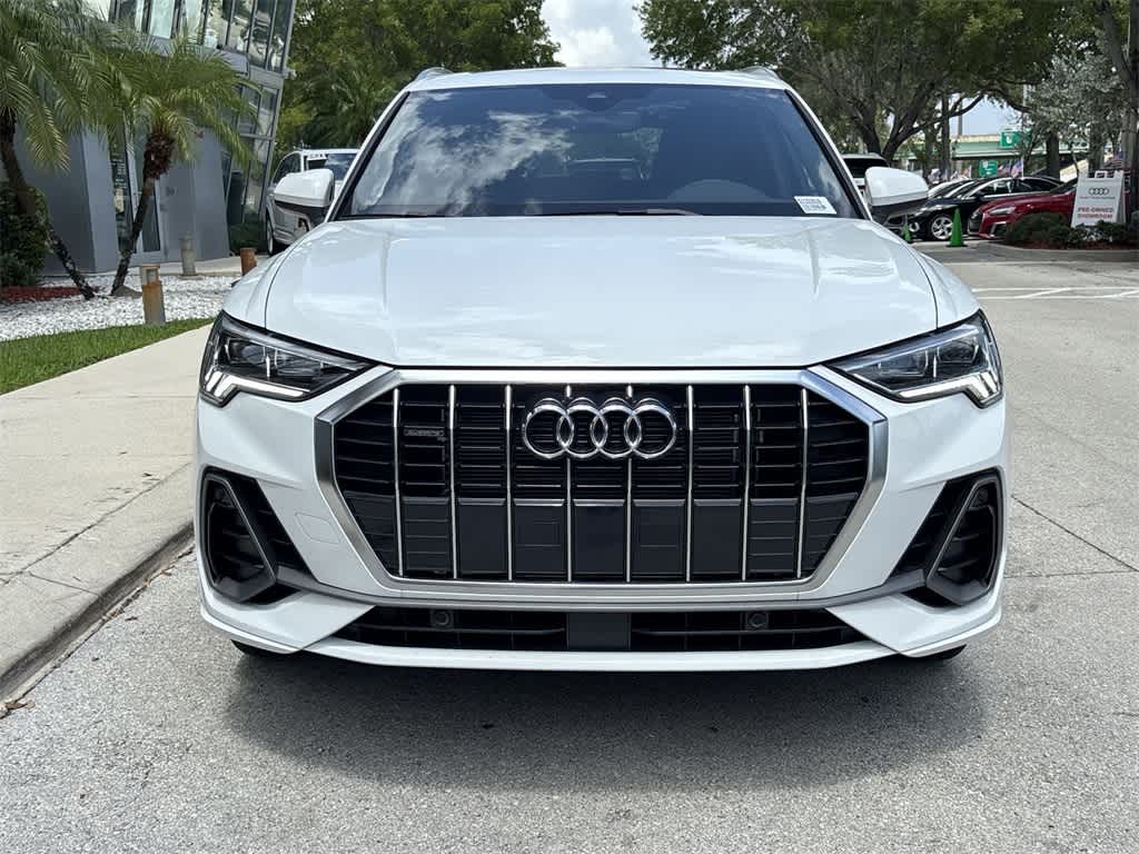 Thumbnail: 2025 Audi Q3 - 20