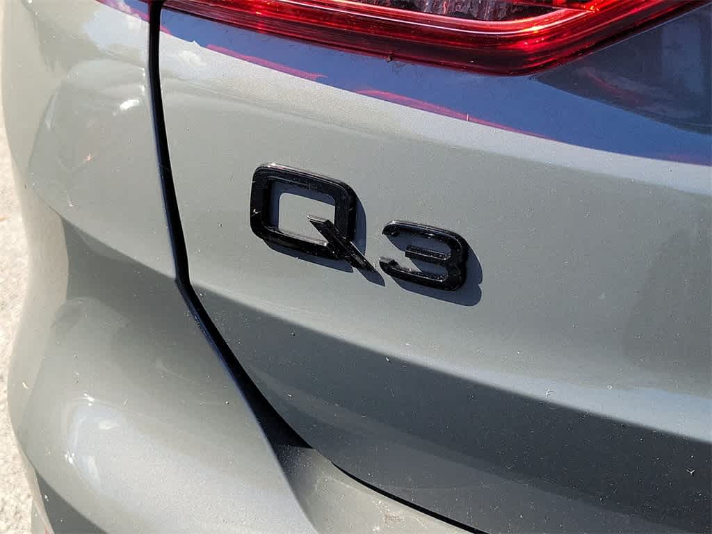 Thumbnail: 2025 Audi Q3 - 7