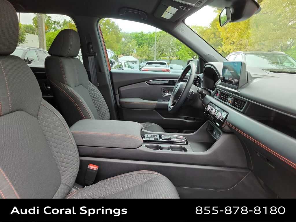 Thumbnail: 2025 Honda Pilot - 22