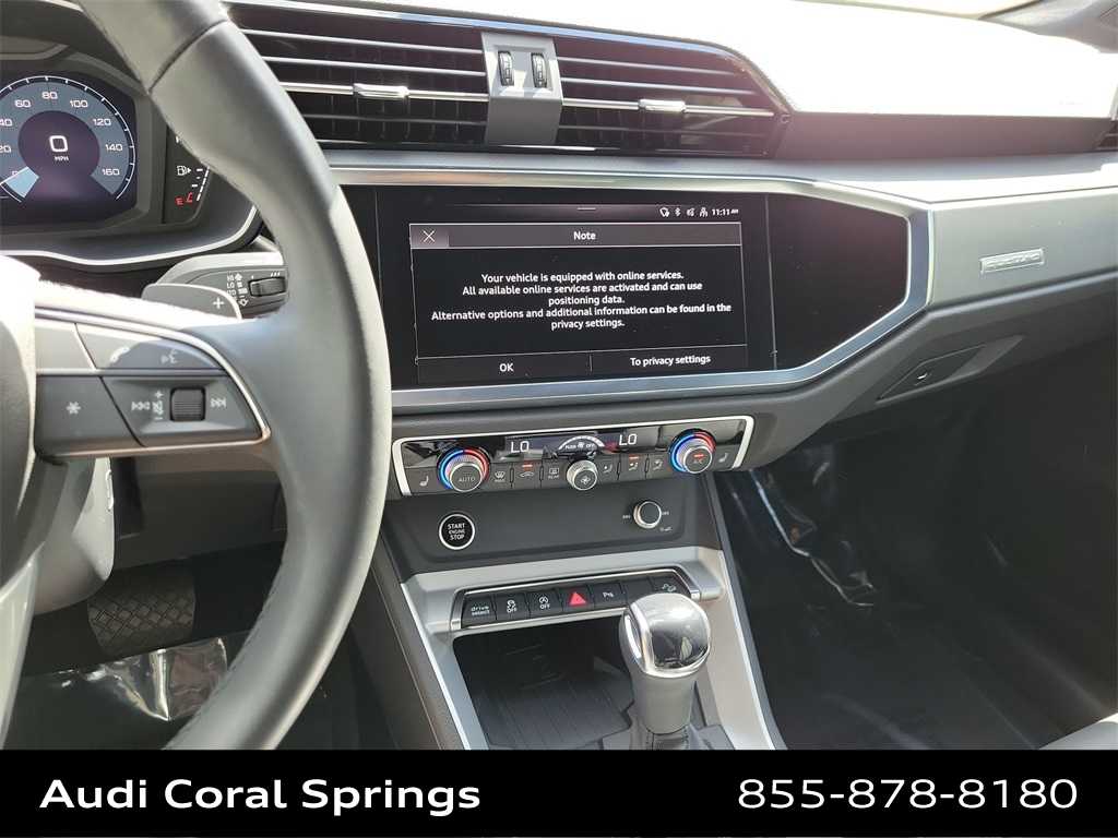 Thumbnail: 2025 Audi Q3 - 16