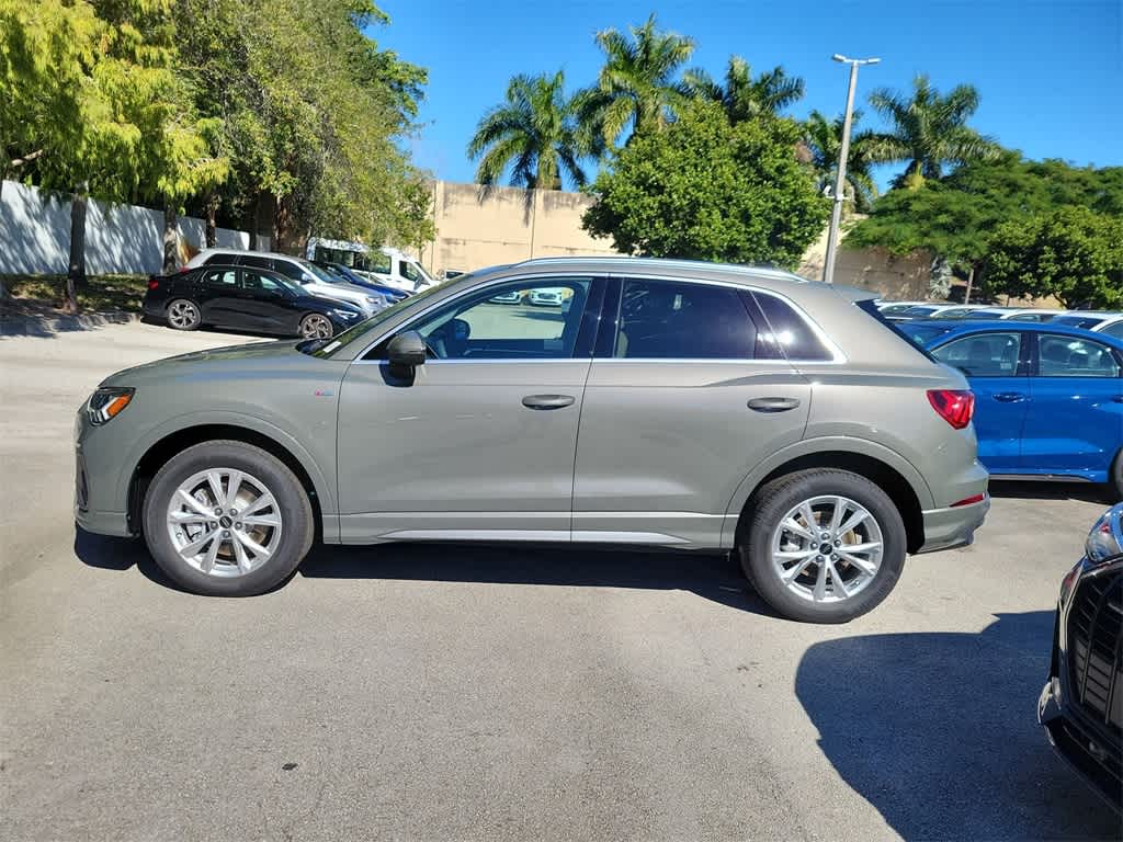 Thumbnail: 2025 Audi Q3 - 5