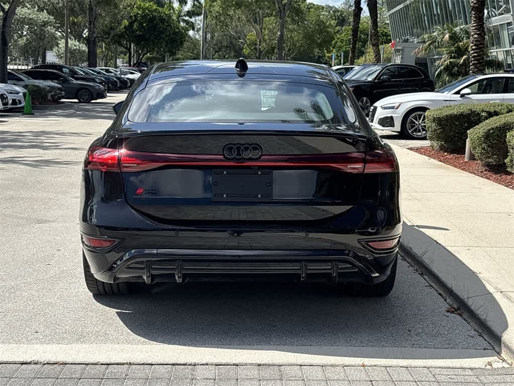 Thumbnail: 2025 Audi e-tron S - 19