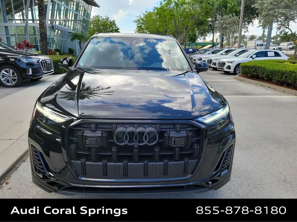 Thumbnail: 2025 Audi Q7 - 3