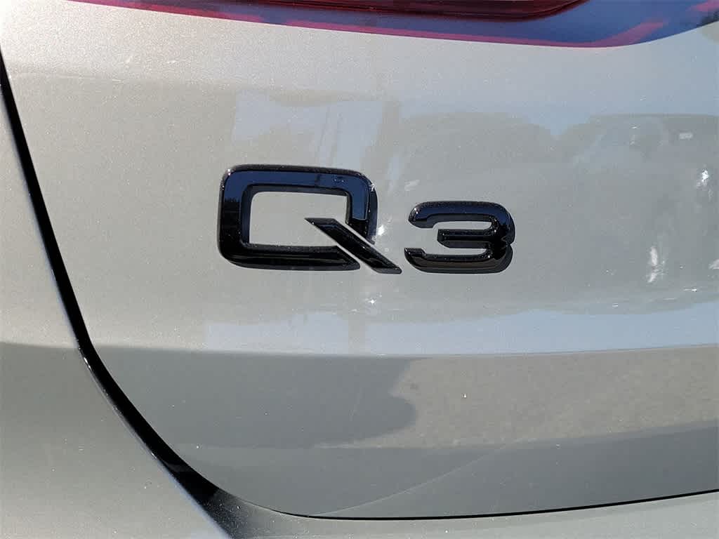 Thumbnail: 2025 Audi Q3 - 7