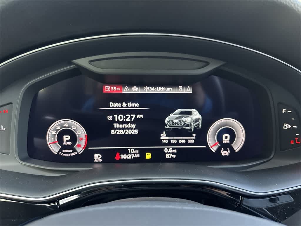 Thumbnail: 2025 Audi Q8 - 32