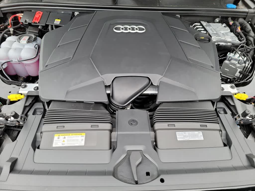 Thumbnail: 2026 Audi Q7 - 9