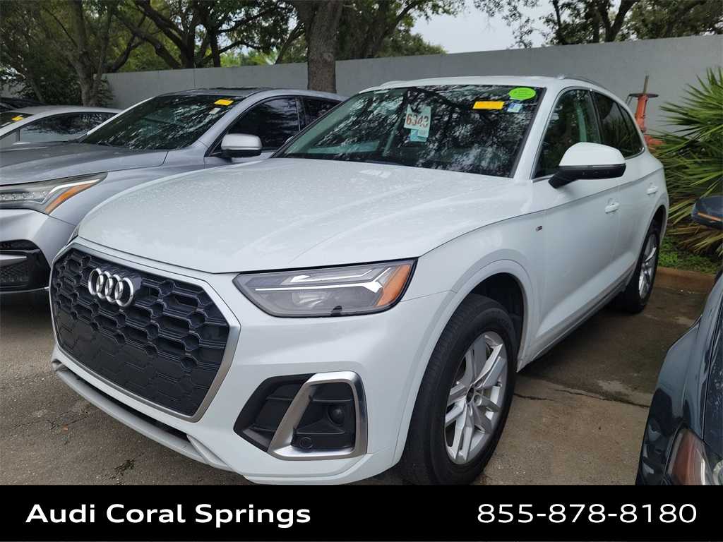 Thumbnail: 2022 Audi Q5 - 4