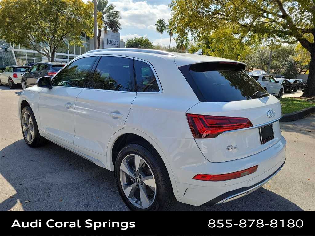 Thumbnail: 2023 Audi Q5 - 12