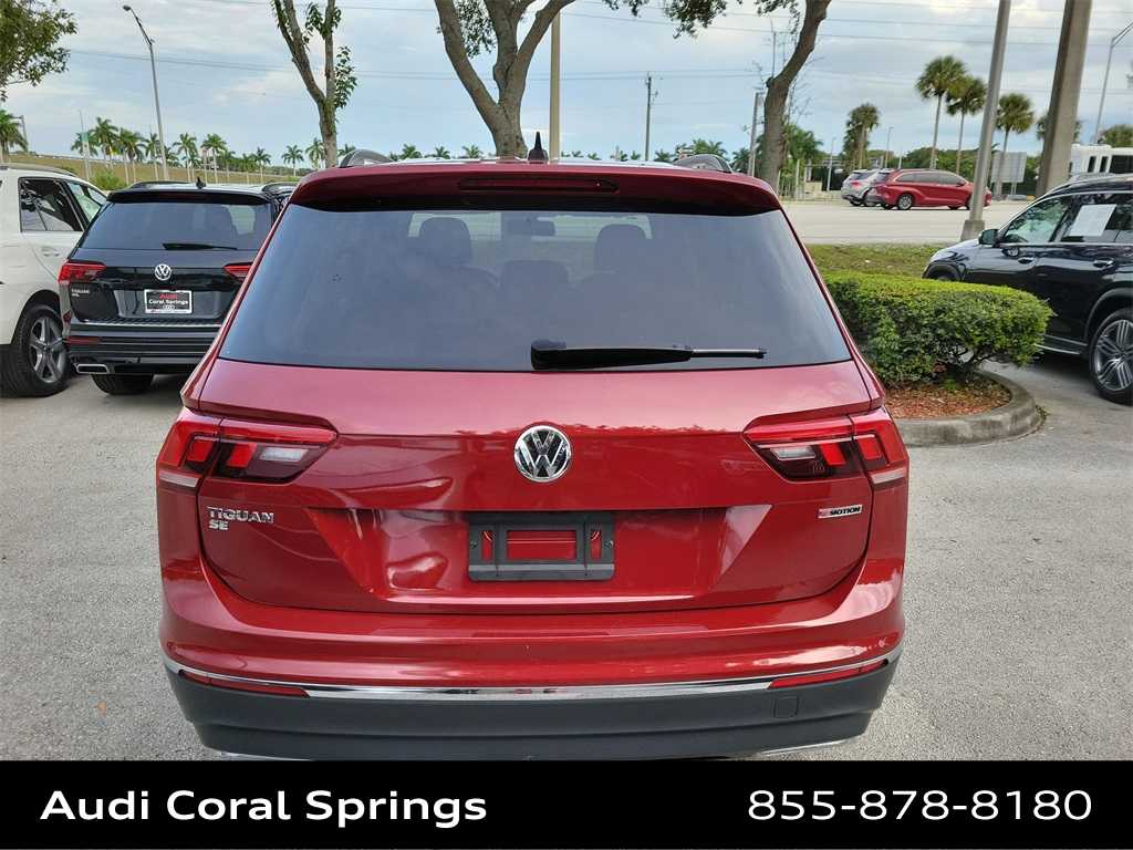 Thumbnail: 2021 Volkswagen Tiguan - 5